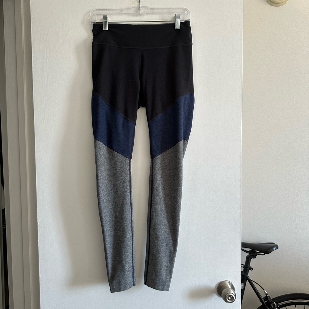 Outdoor Voices Navy/Gray Colorblock Athletic Running Yoga Leggings size Large